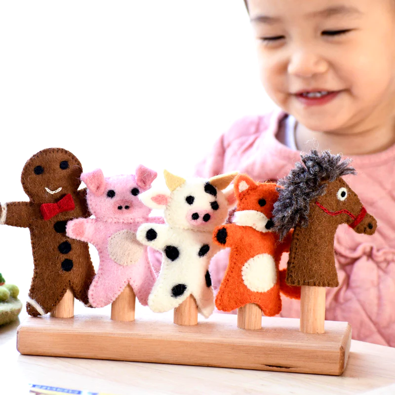 gingerbread-man-finger-puppets-4_800x.webp