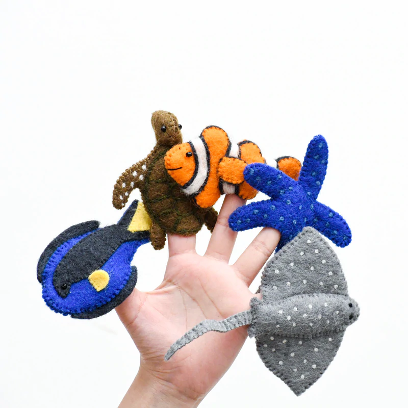 coral-reef-finger-puppets-2_800x.webp